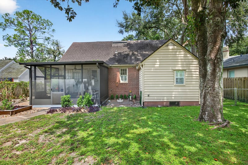 Photo 38 of 1152 Mapleton Rd, Jacksonville, FL 32207, photographed by Megapixeler