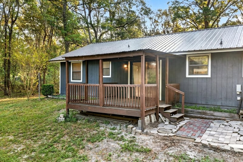 Photo 37 of 6092 Taylor Rd, Jacksonville, FL 32234, photographed by Megapixeler