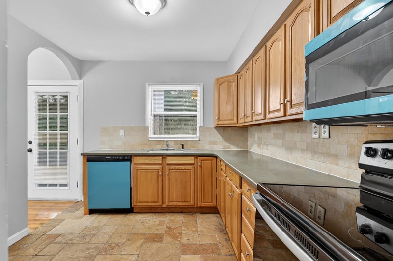 Photo 19 of 4152 Arcot Cir, Jacksonville, FL 32210, photographed by Megapixeler