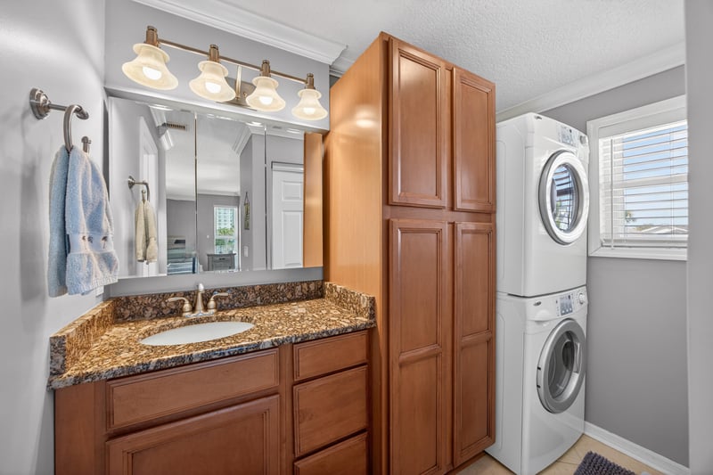 Photo 18 of 724 1st St S, Jacksonville Beach, FL 32250, photographed by Megapixeler