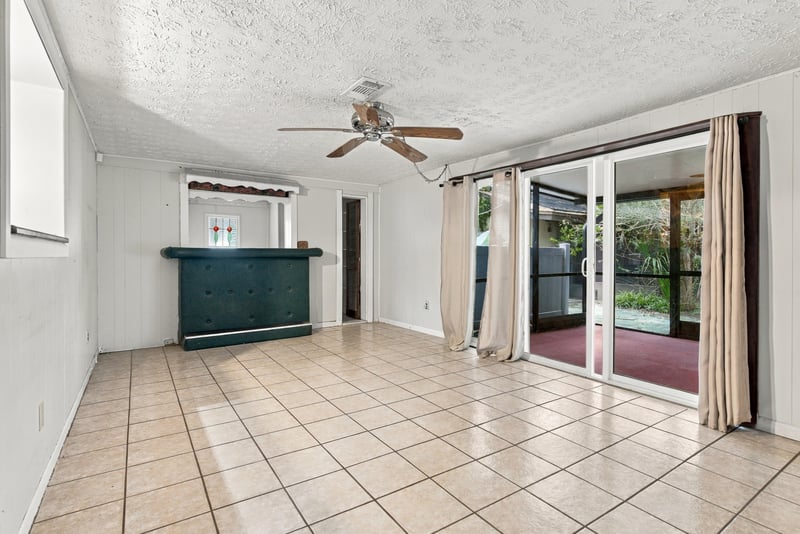 Photo 24 of 6871 Hyde Grove Ave, Jacksonville, FL 32210, photographed by Megapixeler