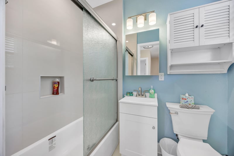 Photo 25 of 1510 Naldo Ave, Jacksonville, FL 32207, photographed by Megapixeler