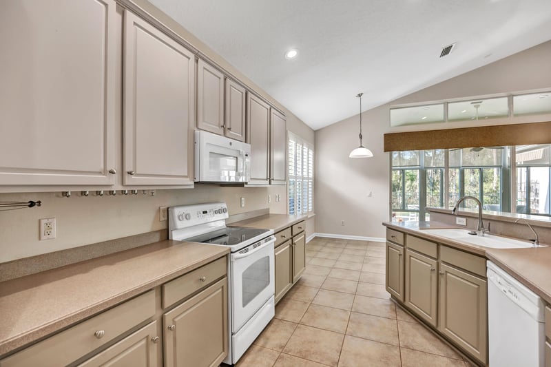 Photo 13 of 9213 Sugar Meadow Trail, Jacksonville, FL 32256, photographed by Megapixeler