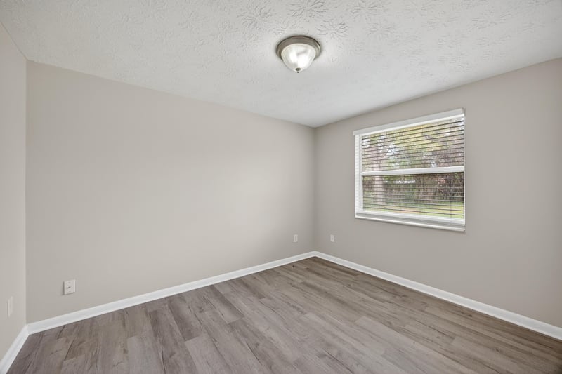 Photo 19 of 726 Perryman Ln W, Jacksonville, FL 32221, photographed by Megapixeler