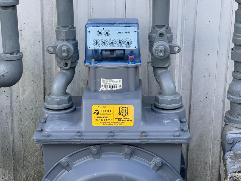 Gas meter dial and shutoff valve at 11700 New Kings Rd, Jacksonville, FL 32219