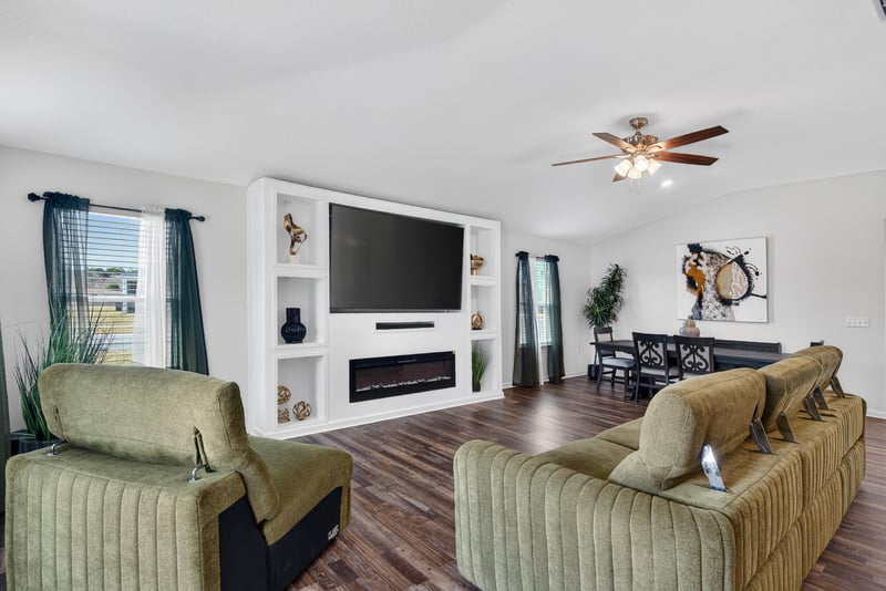 Photo 11 of 8314 Hawkes Mdw Dr, Jacksonville, FL 32256, photographed by Megapixeler