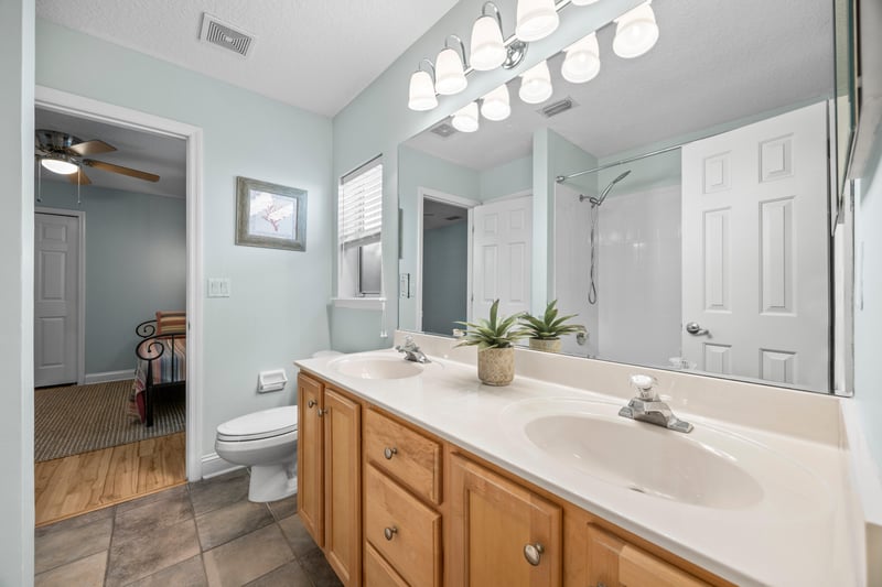 Photo 36 of 11719 Dartmoor Ct, Jacksonville, FL 32256, photographed by Megapixeler