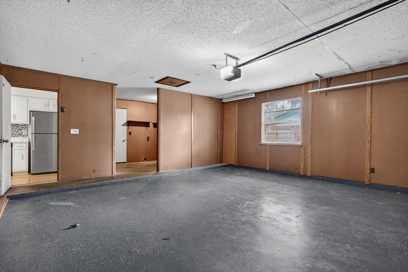 Garage at 217 Quince Ct, Orange Park, FL 32073