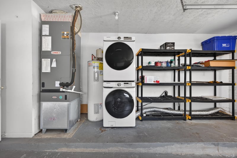 Laundry Room at 1680 Aspen Ct, Orange Park, FL 32073