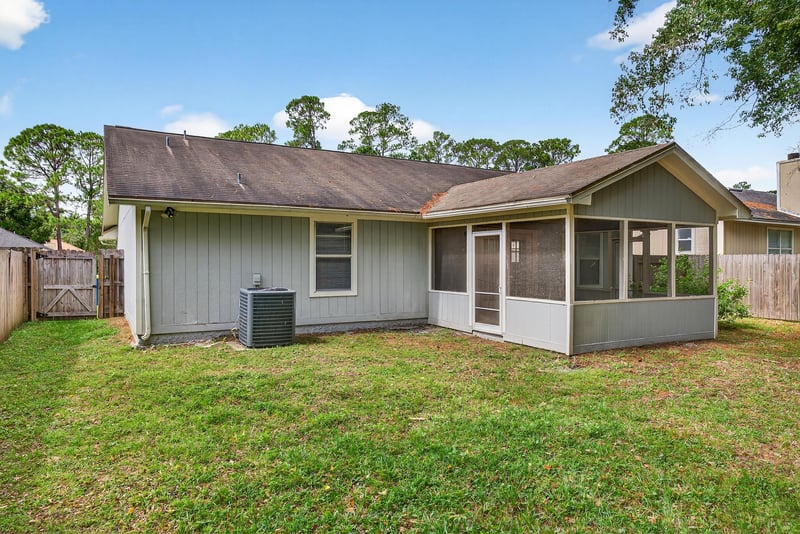 Photo 32 of 2857 Sandy Beach Ln, Jacksonville, FL 32277, photographed by Megapixeler