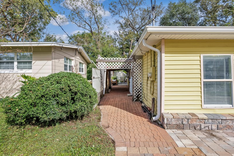 Photo 24 of 6749 Snow White Dr, Jacksonville, FL 32210, photographed by Megapixeler