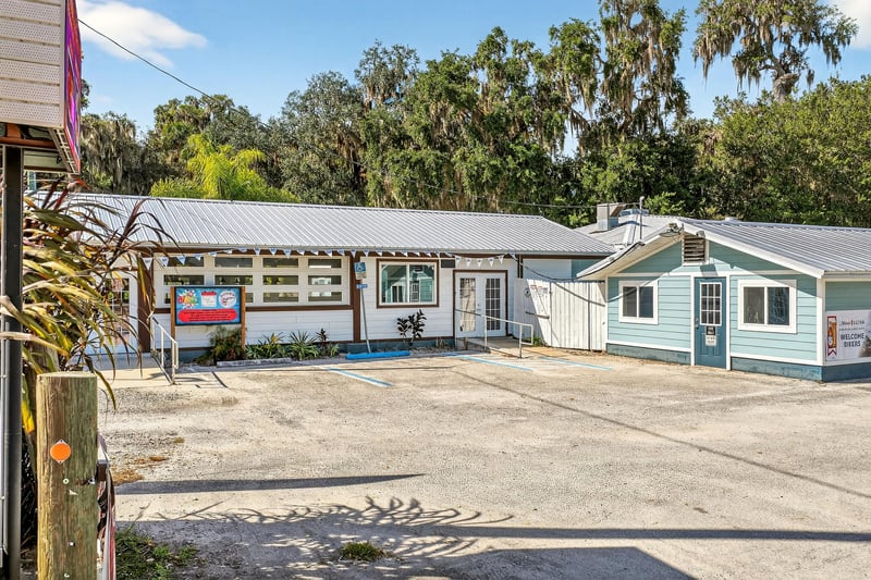 Photo 13 of 765 3rd Ave, Welaka, FL 32193, photographed by Megapixeler