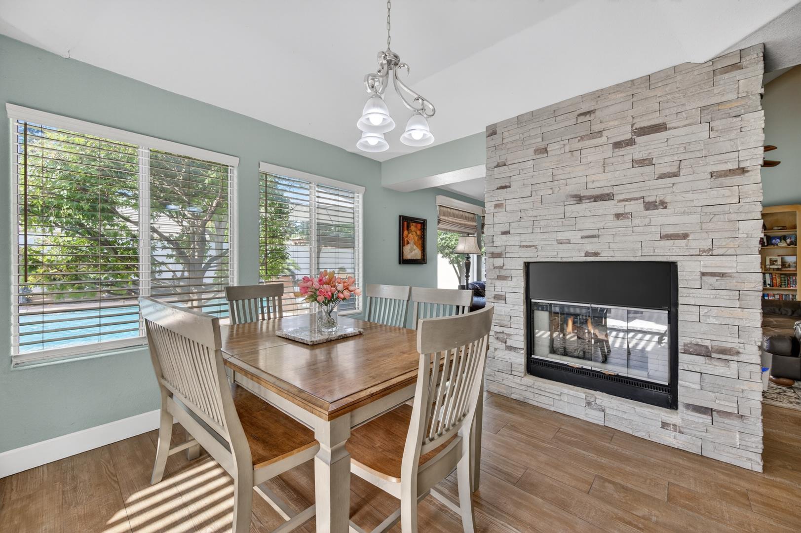 6367 N Selland Ave, photo 29