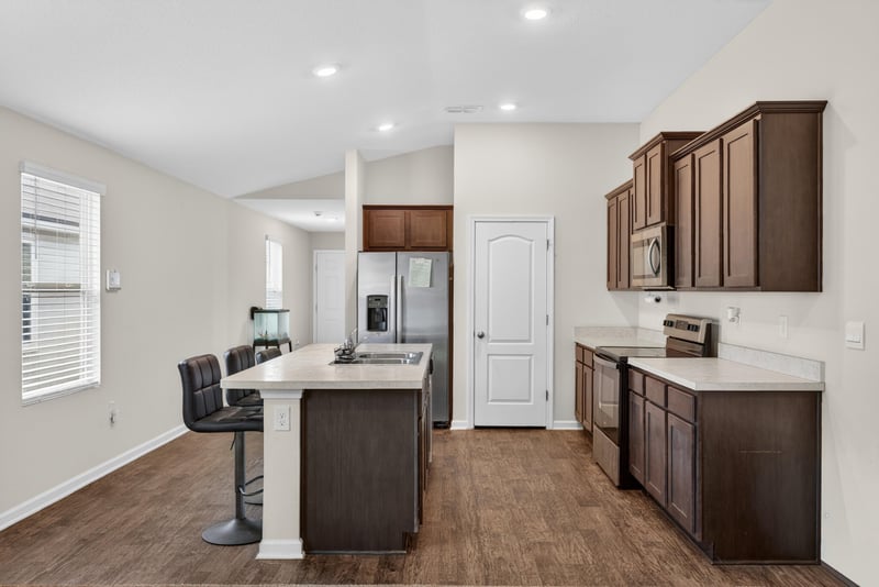 Photo 9 of 15679 Strawberry Roan Ct, Jacksonville, FL 32234, photographed by Megapixeler