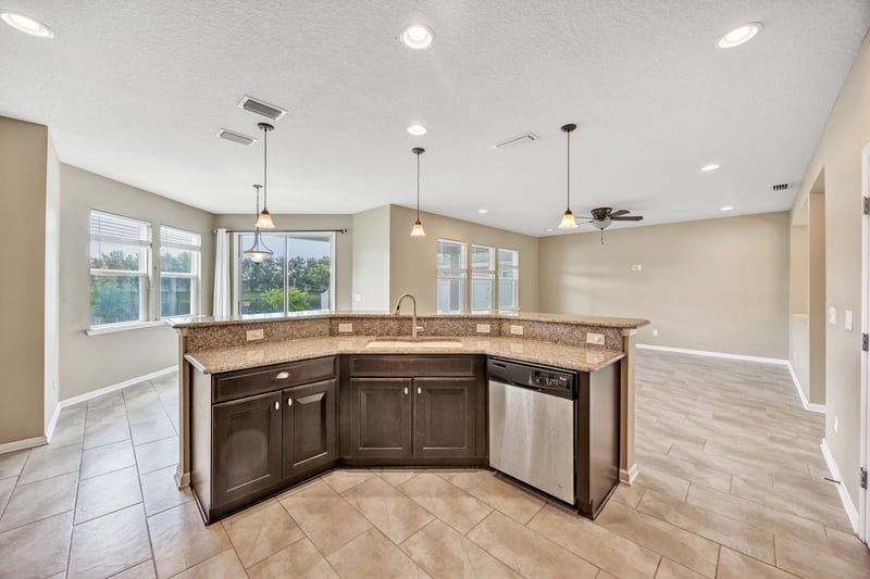 Photo 21 of 12237 Woodview Dr, Jacksonville, FL 32246, photographed by Megapixeler