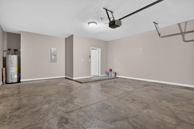 Garage with water heater at 13685 Goodson Pl, Jacksonville, FL 32226