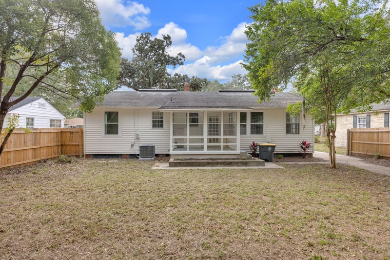 Photo 26 of 1641 Charon Rd, Jacksonville, FL 32205, photographed by Megapixeler