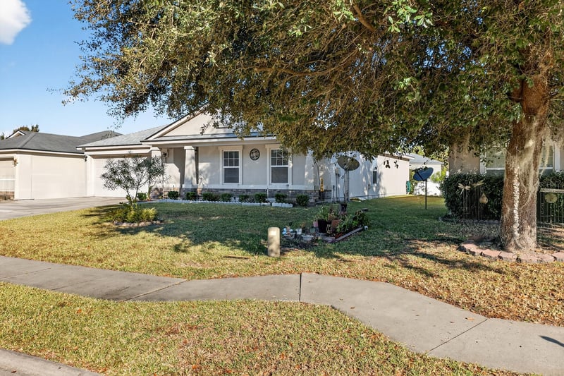 Photo 4 of 4045 Trail Ridge Road, Middleburg, FL 32068, photographed by Megapixeler