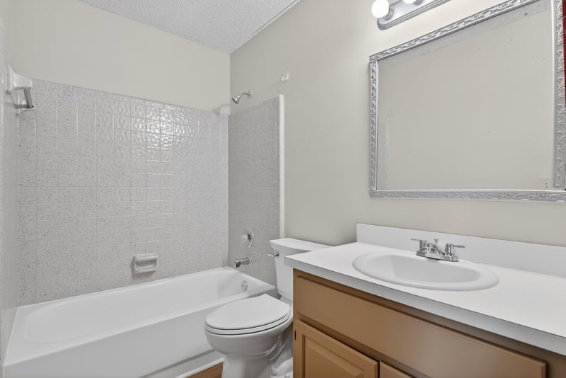 Bathroom 1 at 4482 Melissa Ct W, Jacksonville, FL 32210