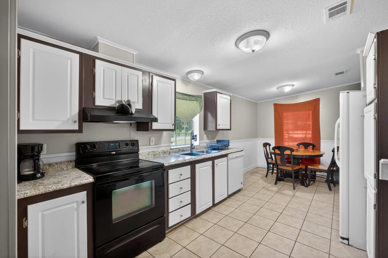 Photo 8 of 3423 NW 183rd St, Starke, FL 32091, photographed by Megapixeler