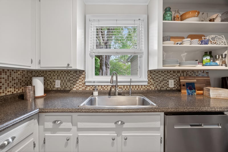 Photo 14 of 1573 Charon Rd, Jacksonville, FL 32205, photographed by Megapixeler