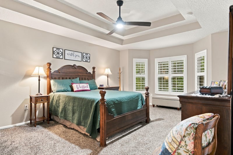 Hallway with tray ceiling at 10923 Black Diamond Ct, Jacksonville, FL