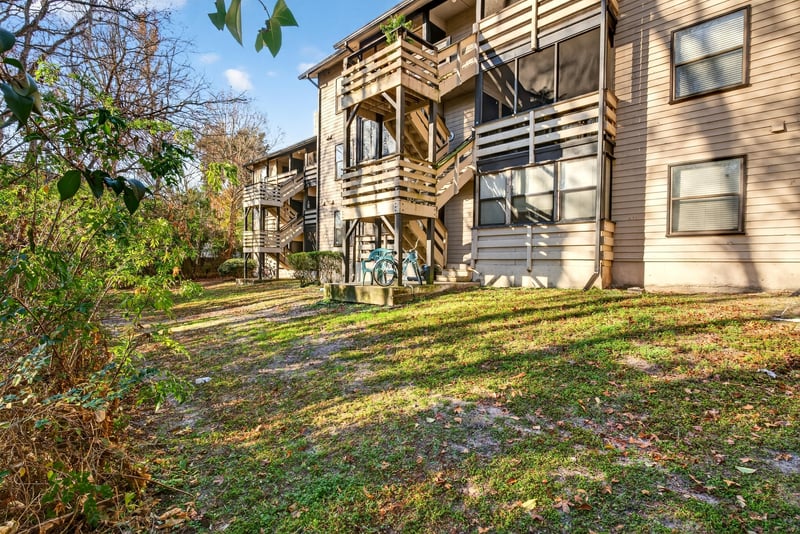 Photo 45 of 1604 Arcadia Dr, Jacksonville, FL 32207, photographed by Megapixeler