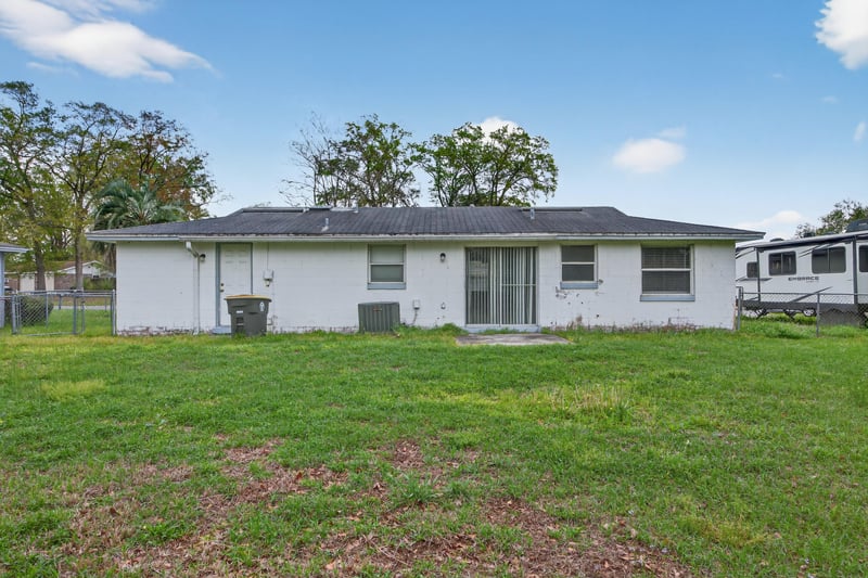 Photo 26 of 726 Perryman Ln W, Jacksonville, FL 32221, photographed by Megapixeler