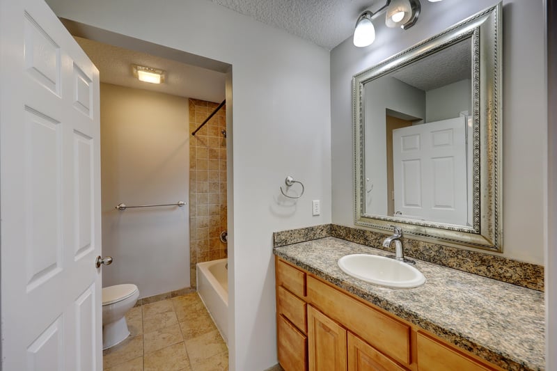 Primary Bath at 371 4th St, Atlantic Beach, FL 32233
