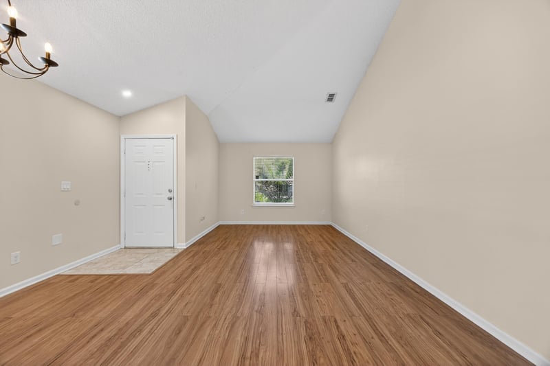 Photo 8 of 10908 Acorn Park Ct, Jacksonville, FL 32218, photographed by Megapixeler