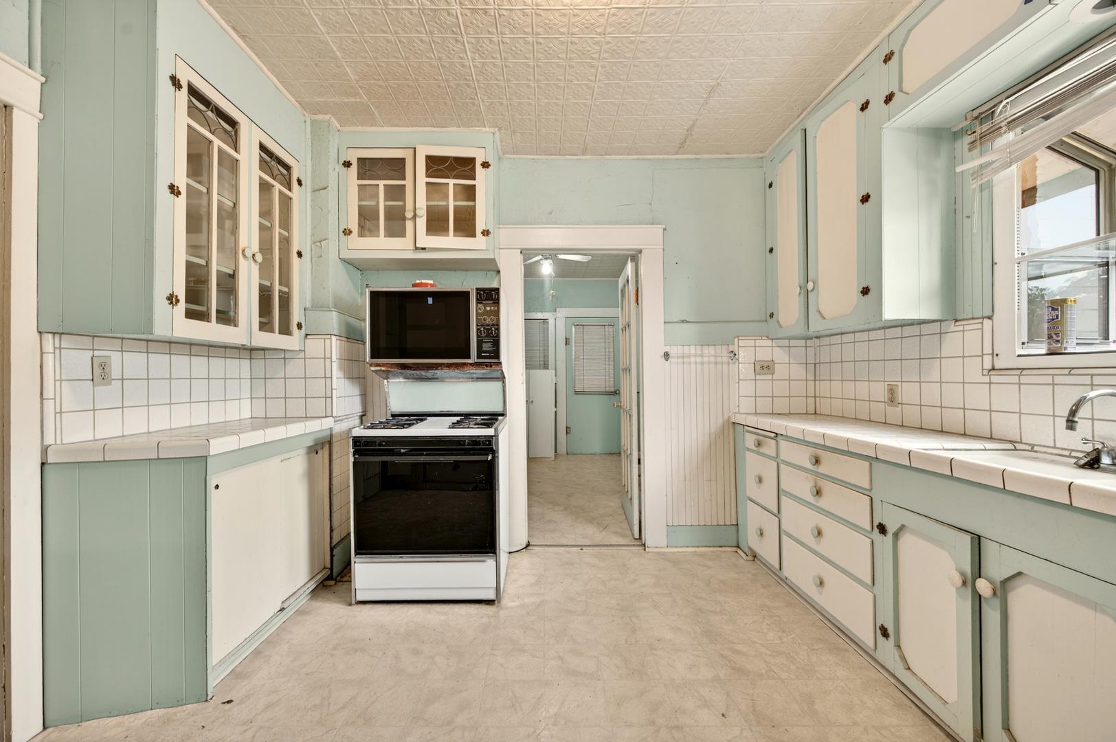 435 N Alta Ave, photo 25