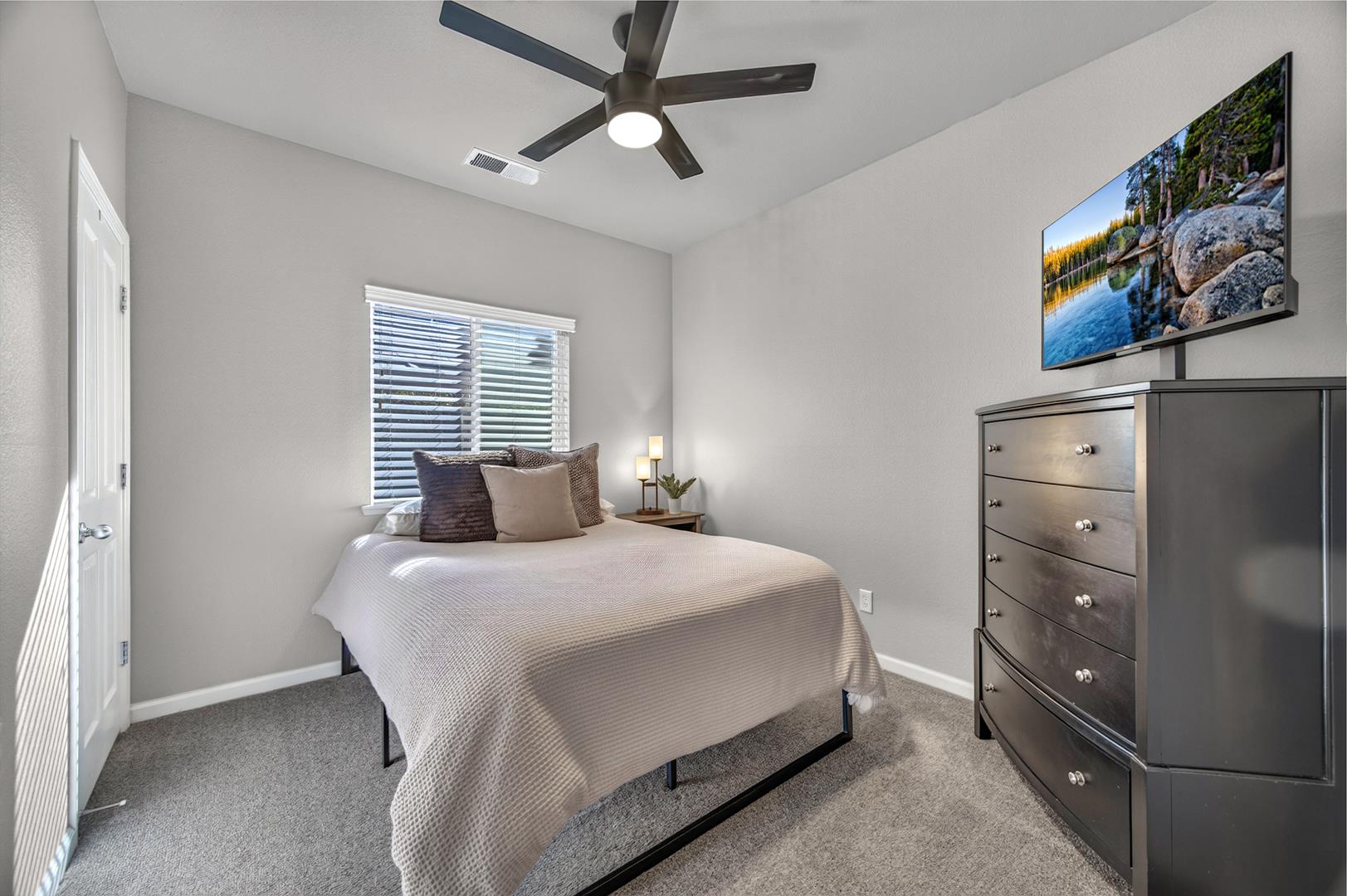 1190 E Carnoustie Ave, photo 53