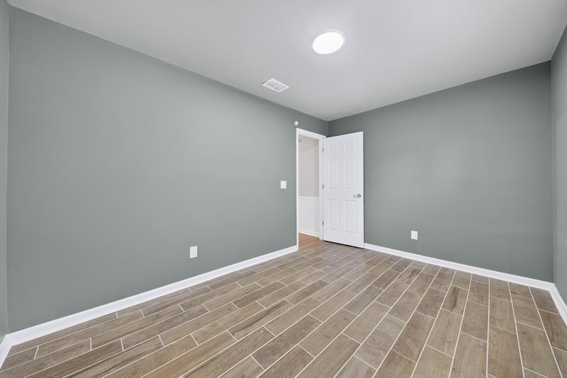 Photo 31 of 478 Shamrock Ave S, Jacksonville, FL 32218, photographed by Megapixeler