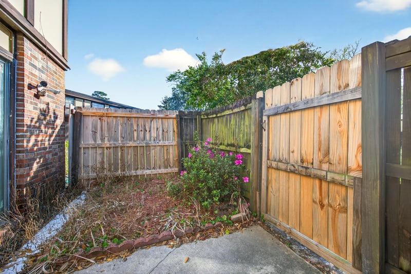 Photo 31 of 4822 Windrush Ln, Jacksonville, FL 32217, photographed by Megapixeler