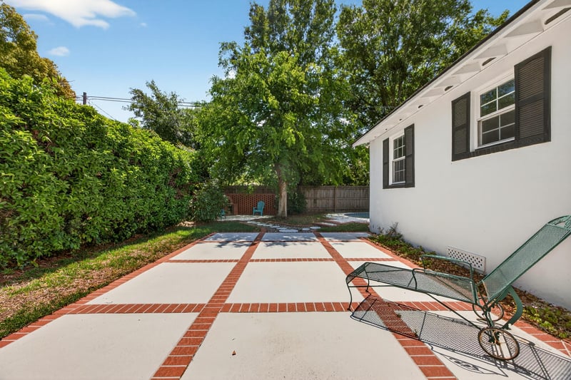 Photo 41 of 4220 Genoa Ave, Jacksonville, FL 32210, photographed by Megapixeler