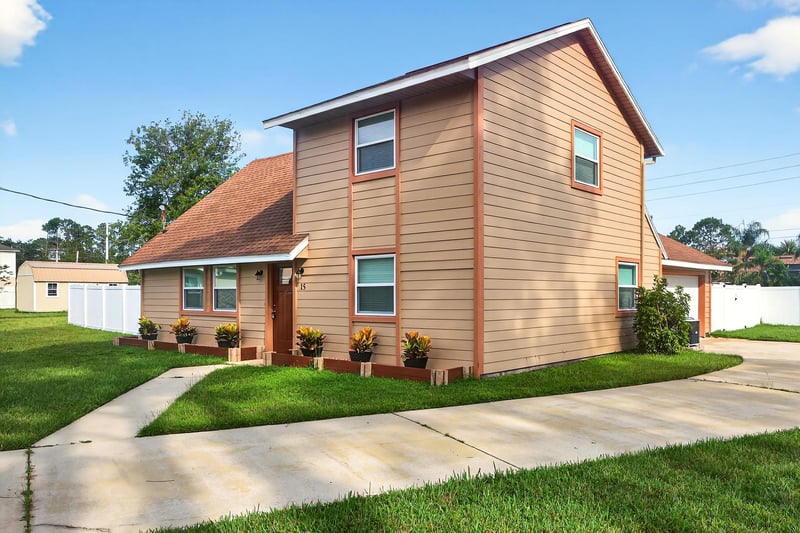 Photo 3 of 15 Katrina Pl, Palm Coast, FL 32164, photographed by Megapixeler