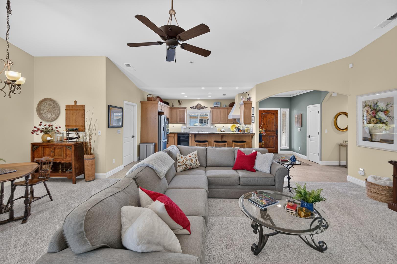 6457 N Warren Ave, photo 24