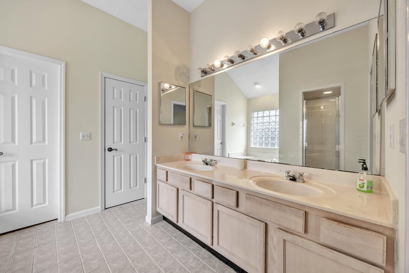 Photo 32 of 4565 Mainmast Ln, Jacksonville, FL 32277, photographed by Megapixeler