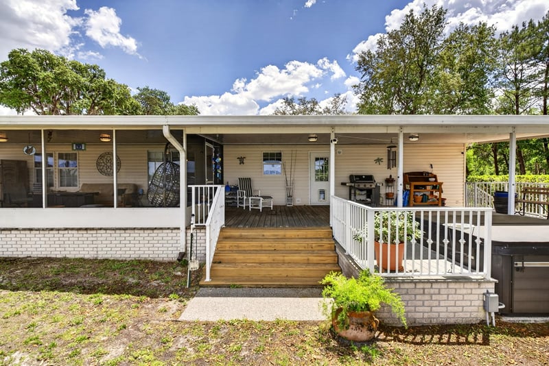 Photo 55 of 141 Kitty Ave, Interlachen, FL 32148, photographed by Megapixeler