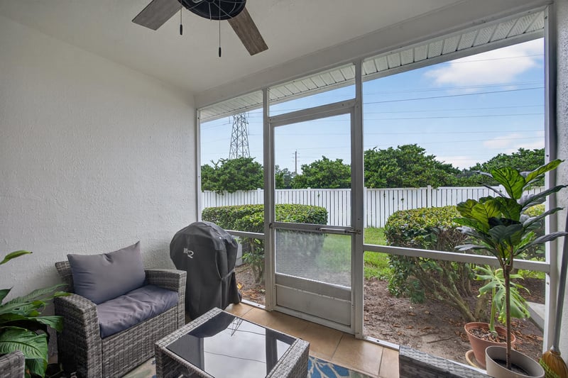Photo 9 of 12311 Kensington Lakes Dr unit 1303, Jacksonville, FL 32246, photographed by Megapixeler