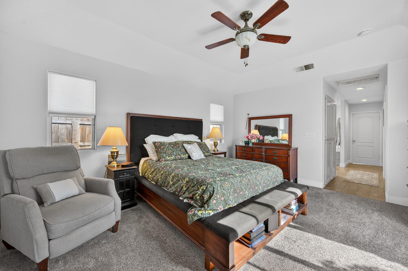 6367 N Selland Ave, photo 43