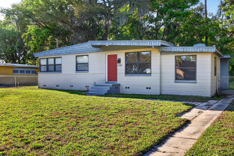 Photo 3 of 2143 Newberry Rd, Jacksonville, FL 32218, photographed by Megapixeler