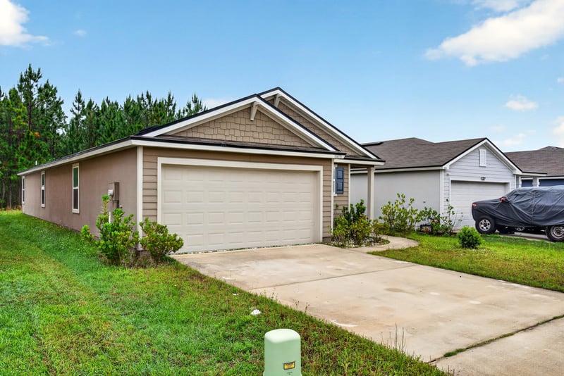 Photo 32 of 15679 Strawberry Roan Ct, Jacksonville, FL 32234, photographed by Megapixeler