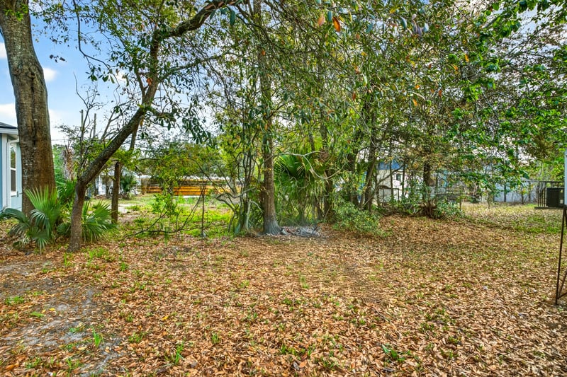 Photo 31 of 2028 Hartridge St, Jacksonville, FL 32209, photographed by Megapixeler