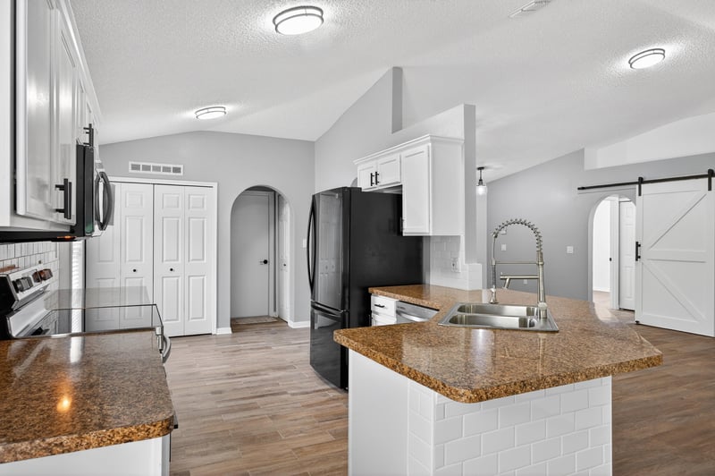 Photo 14 of 4343 Woodley Creek Rd, Jacksonville, FL 32218, photographed by Megapixeler