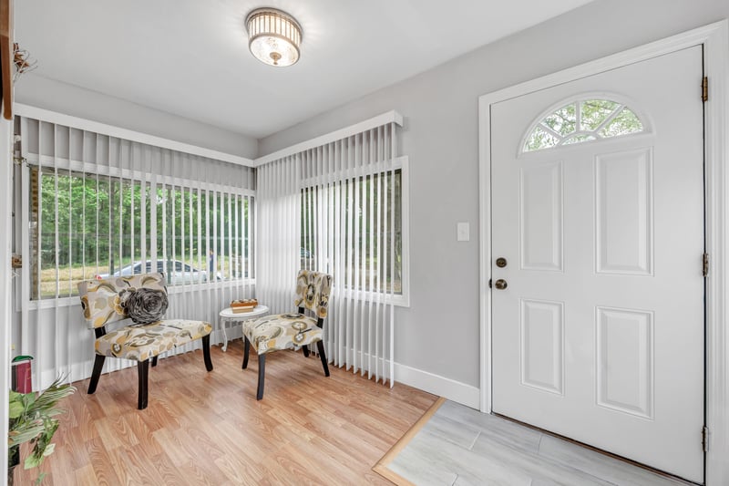 Photo 5 of 1026 Dixon St, Jacksonville, FL 32254, photographed by Megapixeler