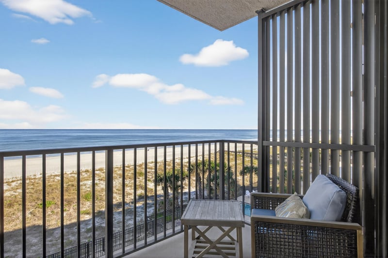 Photo 18 of 601 1st St, Jacksonville Beach, FL 32250, photographed by Megapixeler