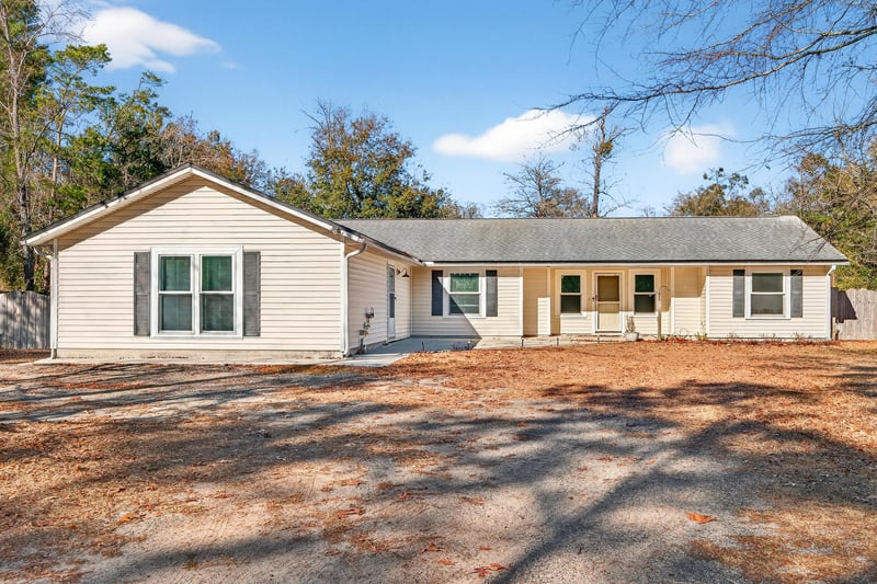 Photo 4 of 4506 Junction Drive, Middleburg, FL 32068, photographed by Megapixeler