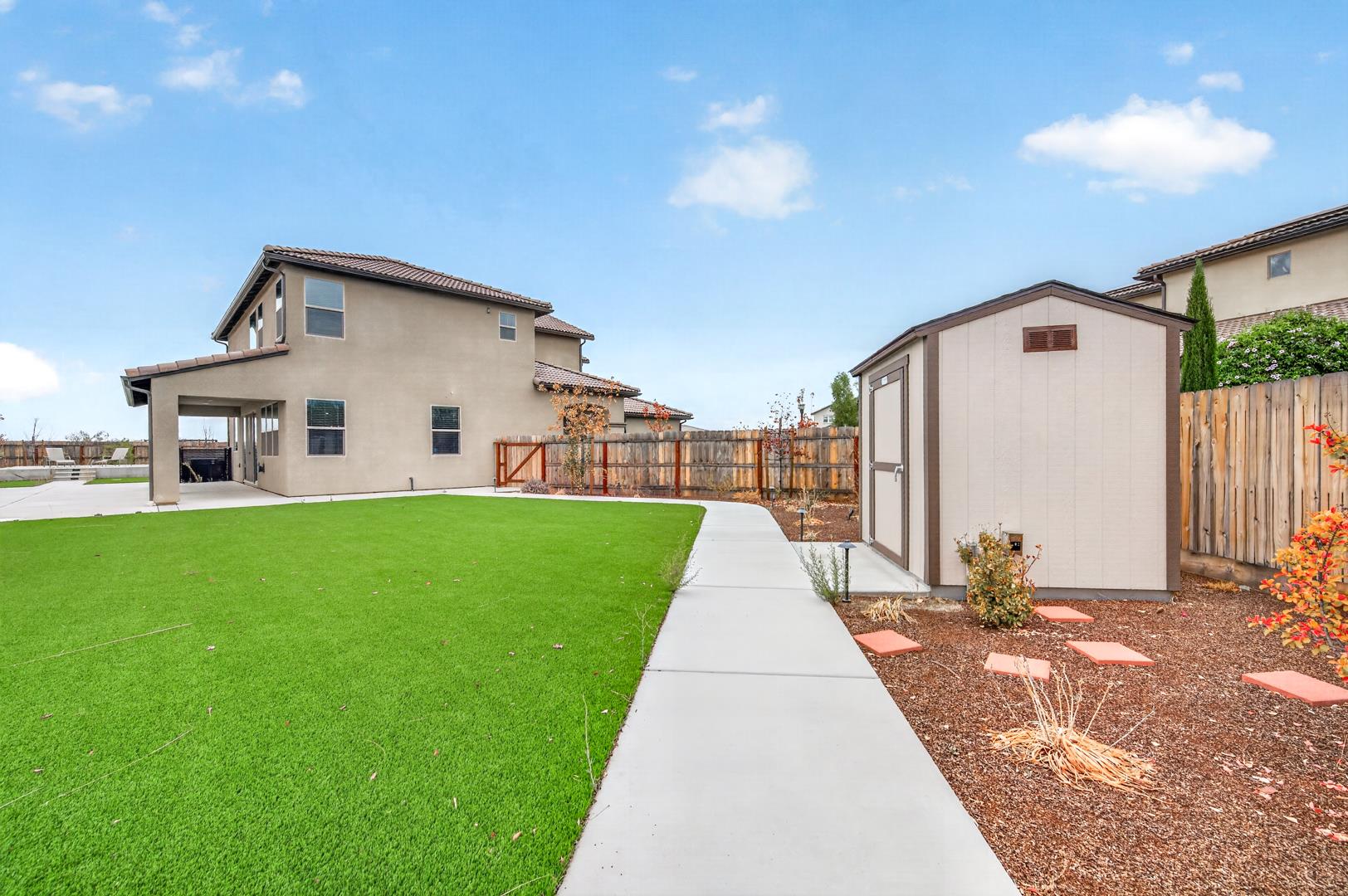 20175 Hazelwood Ln, photo 83