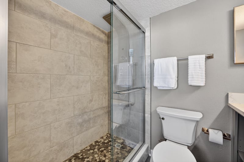 Photo 21 of 601 1st St, Jacksonville Beach, FL 32250, photographed by Megapixeler